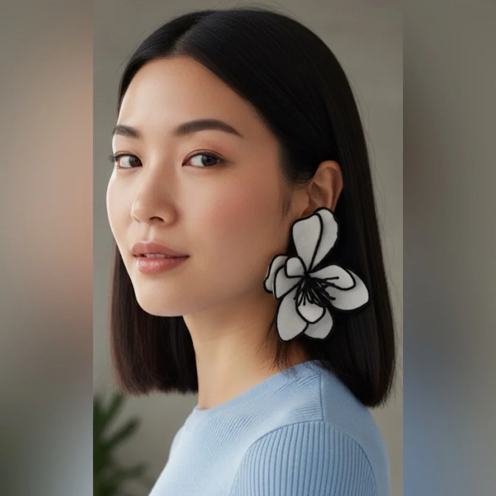 ✨NEW Elegant Black and White Floral Statement Boho Earrings